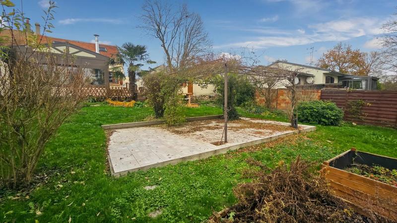 Maison - 80 m² - 4 pièces