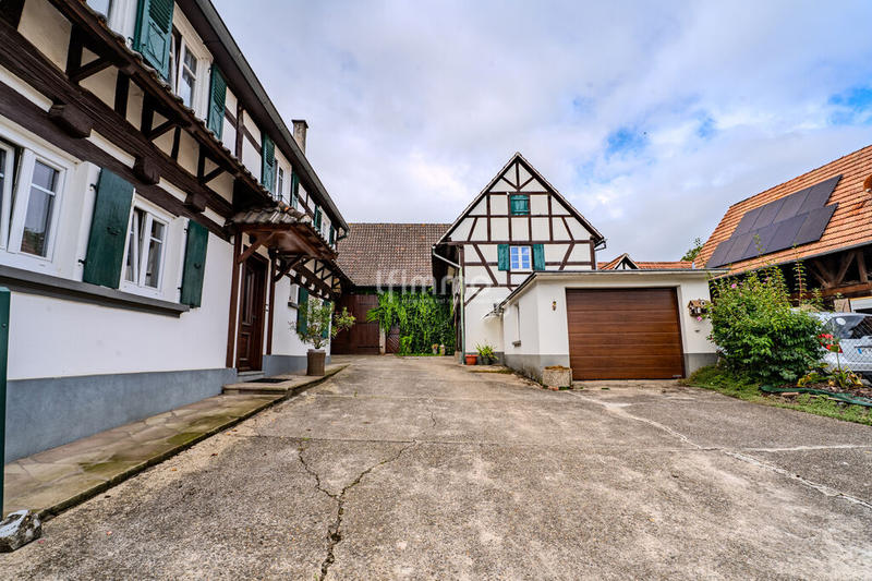 Maison - 162 m² - 6 pièces