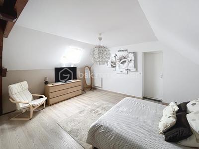 Longère - 230 m² - 7 pièces