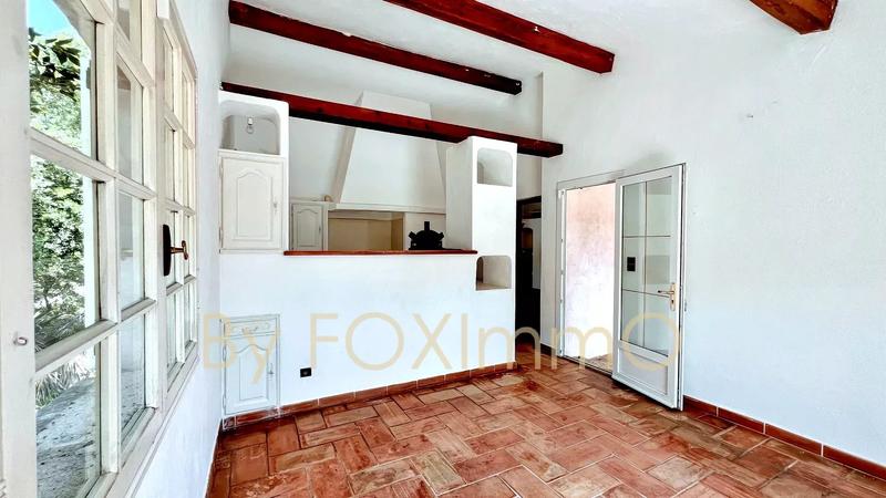 Villa - 201 m² - 6 pièces