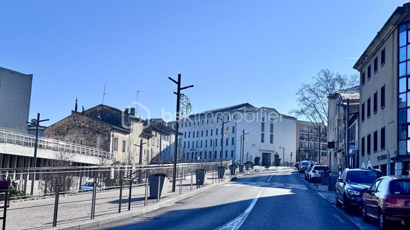 Immeuble - 132 m² - 6 pièces