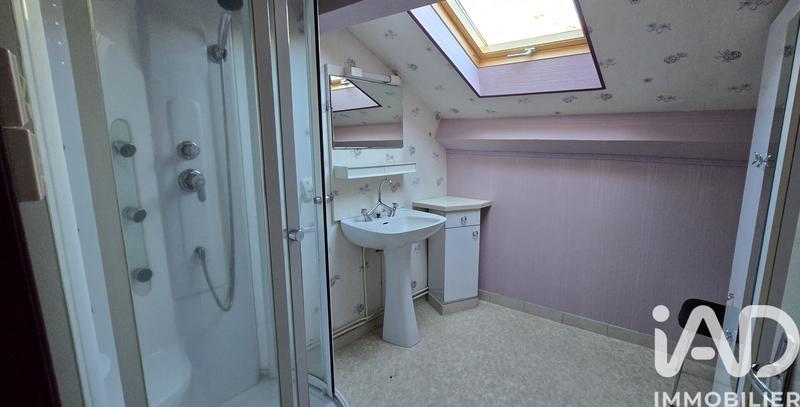 Maison de village - 162 m² - 9 pièces