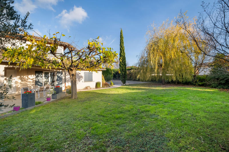 Maison - 135 m² - 6 pièces