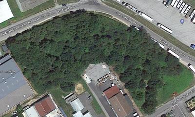 Terrain - 10 436 m²