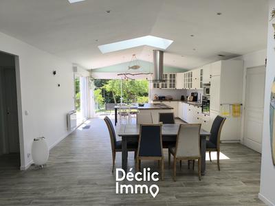 Maison ancienne - 147 m² - 4 pièces