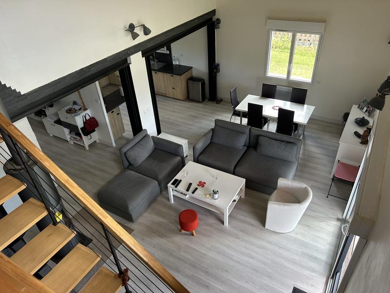 Maison - 165 m² - 5 pièces