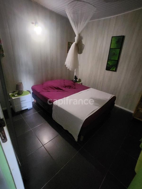 Propriété - 220 m² - 13 pièces