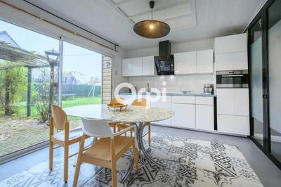 Maison - 190 m² - 6 pièces