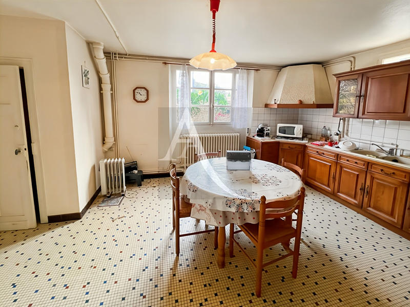 Maison - 130 m² - 5 pièces