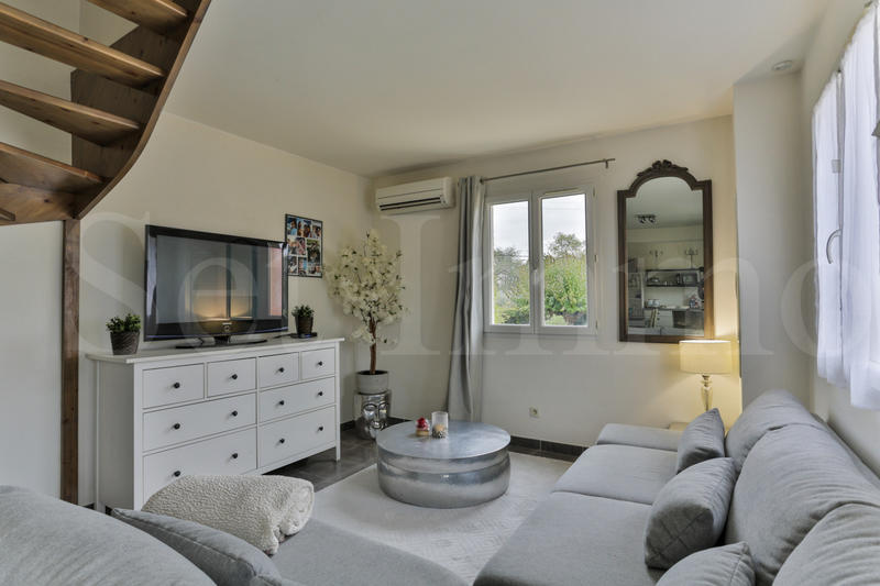 Maison - 189 m² - 10 pièces