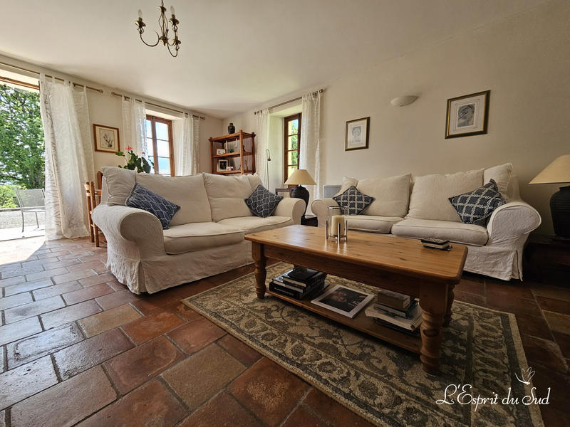 Bastide - 480 m² - 13 pièces