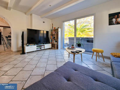 Maison - 137 m² - 6 pièces