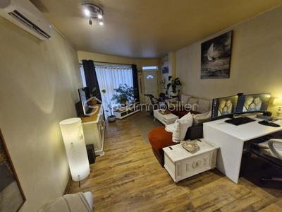 Maison traditionnelle - 170 m² - 6 pièces