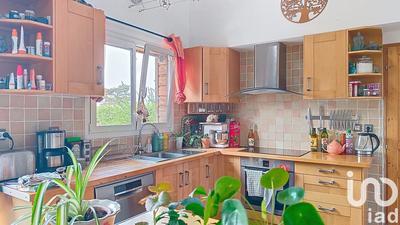 Maison - 137 m² - 6 pièces