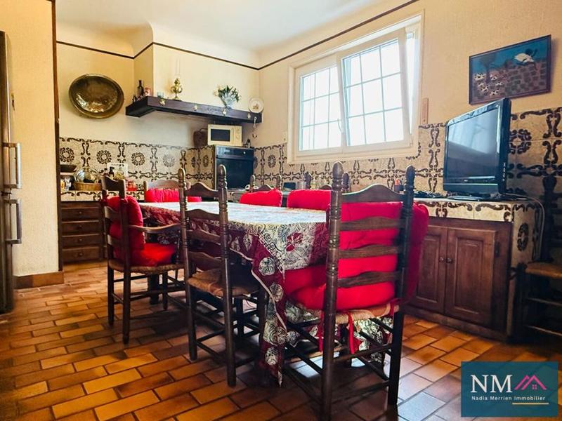 Maison - 175 m² - 7 pièces