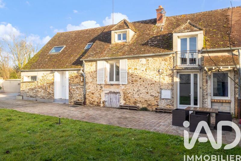 Maison - 147 m² - 7 pièces