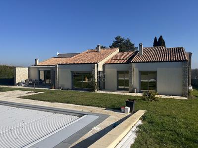 Maison d'architecte - 228 m² - 8 pièces