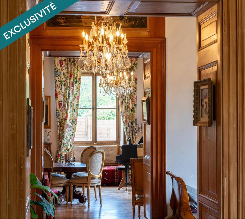 Château - 337 m² - 10 pièces