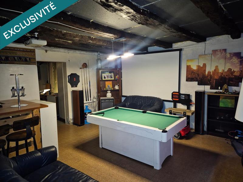 Maison - 224 m² - 11 pièces