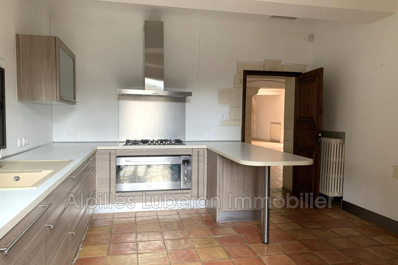 Maison - 237 m² - 8 pièces