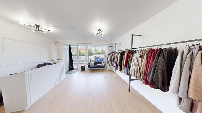 Local commercial - 58 m² - 2 pièces