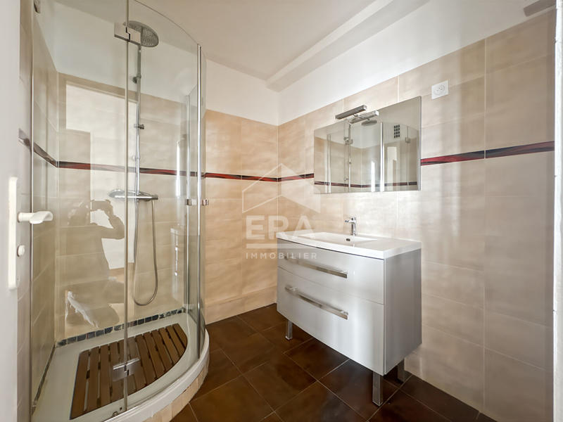 Appartement - 76 m² - 3 pièces