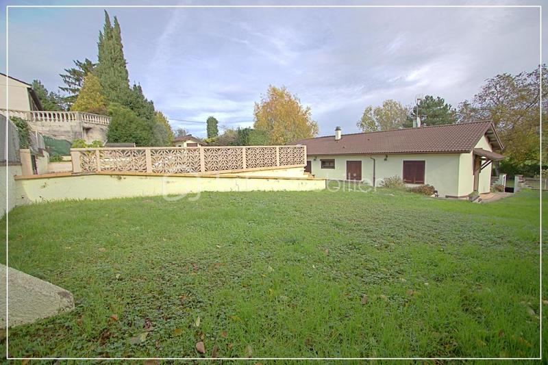 Pavillon - 92 m² - 4 pièces