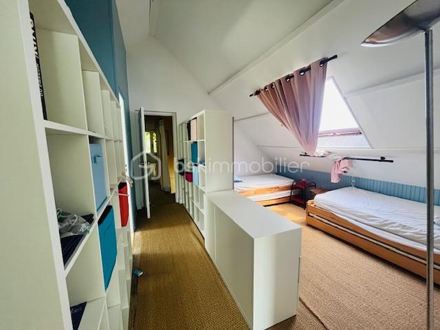 Maison - 136 m² - 5 pièces