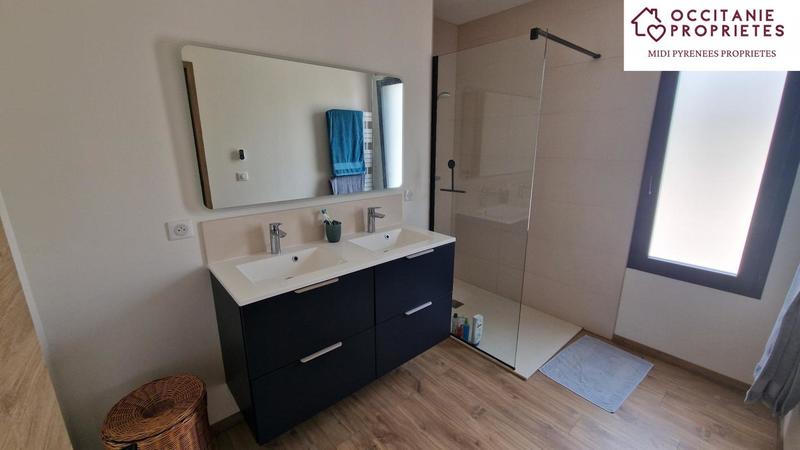 Villa - 125 m² - 6 pièces