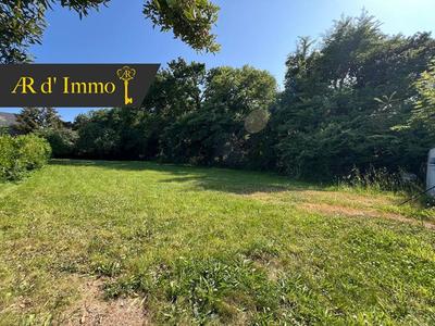 Terrain constructible - 640 m²