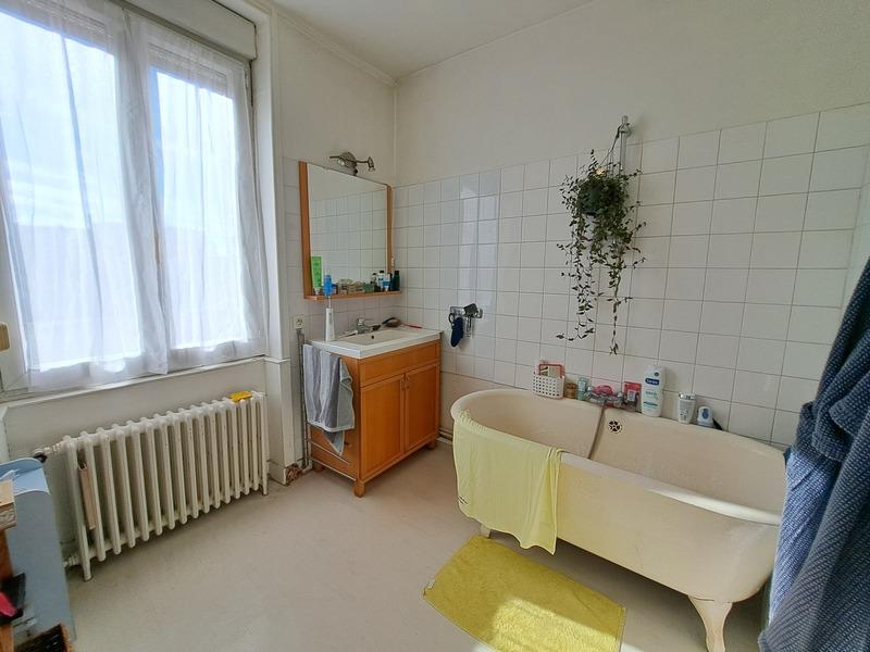 Maison de ville - 125 m² - 7 pièces