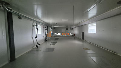Local d'activités - 3 600 m²