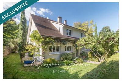 Villa - 195 m² - 8 pièces