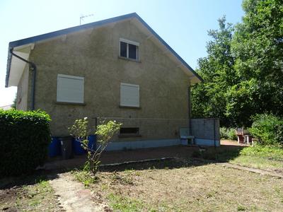 Maison - 140 m² - 6 pièces