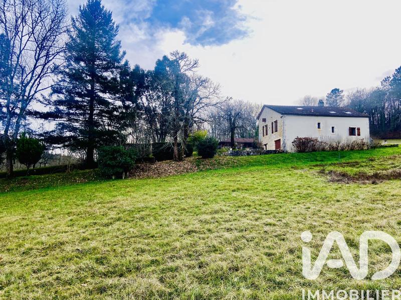 Maison - 153 m² - 5 pièces