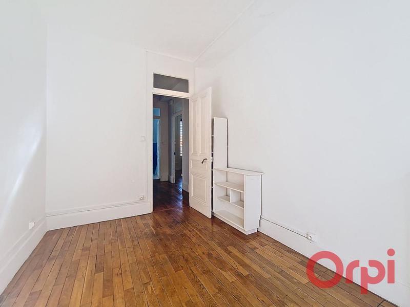 Maison - 166 m² - 7 pièces