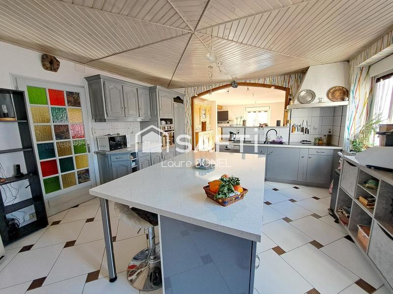 Maison - 173 m² - 7 pièces