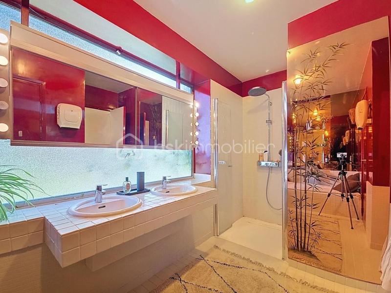 Maison d'architecte - 175 m² - 6 pièces