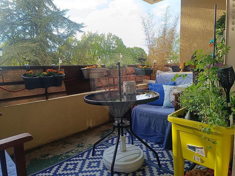 Appartement - 85 m² - 3 pièces