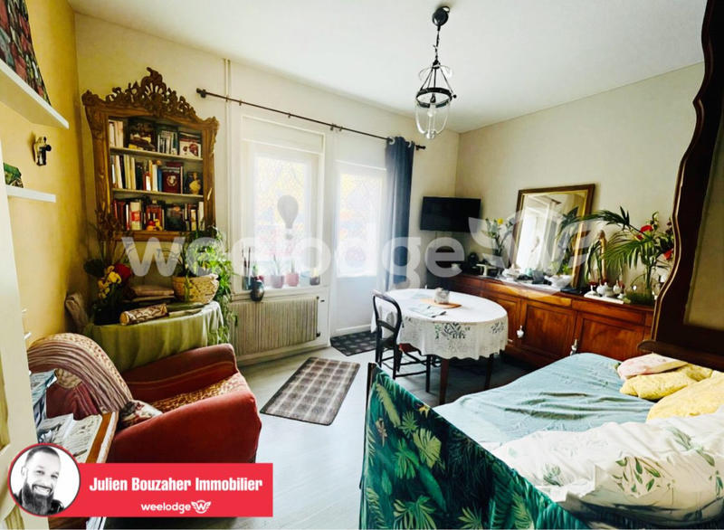 Maison - 84 m² - 6 pièces