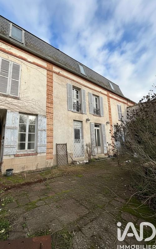 Maison de ville - 225 m² - 10 pièces