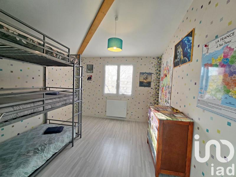 Maison - 207 m² - 7 pièces