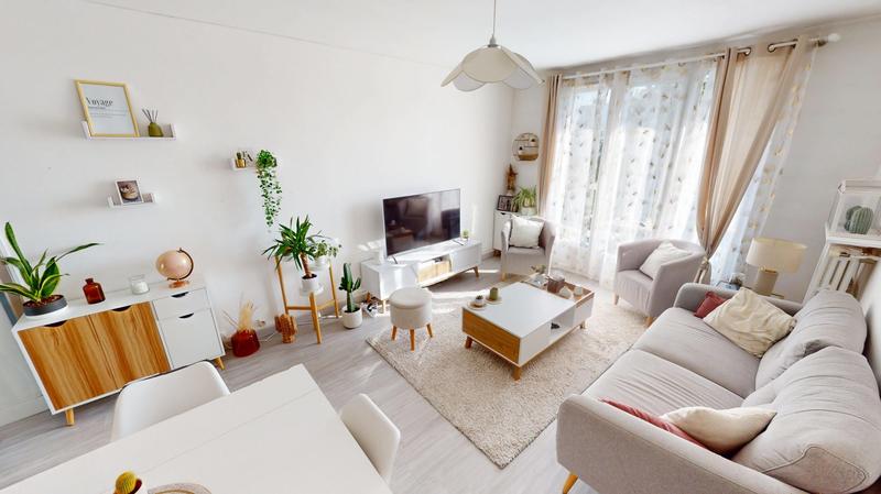 Appartement - 72 m² - 4 pièces