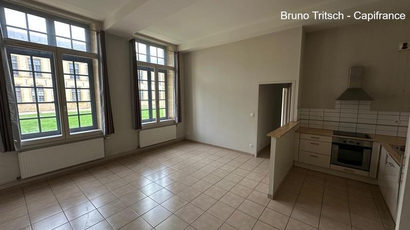 Appartement - 75 m² - 3 pièces