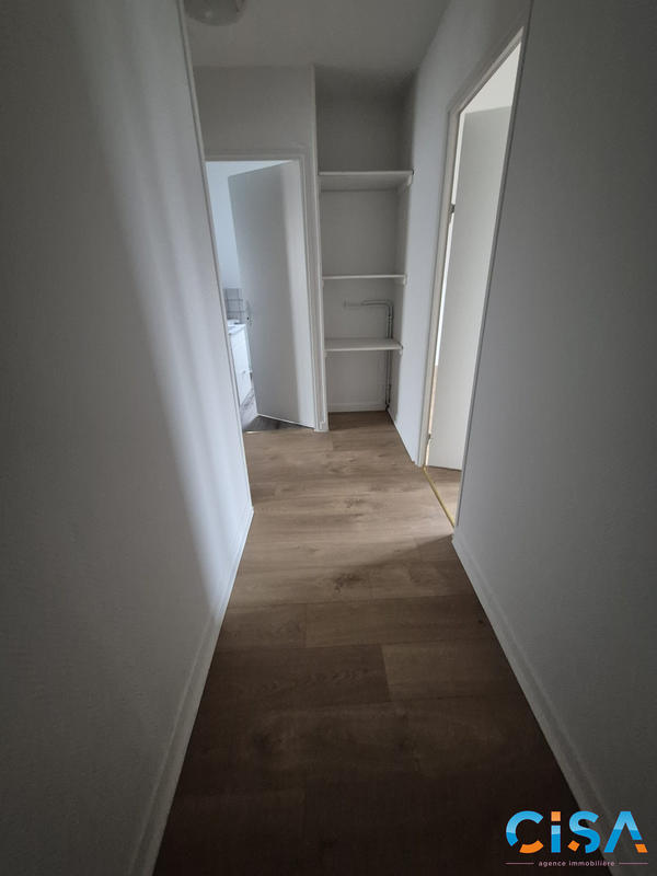 Maison traditionnelle - 91 m² - 4 pièces