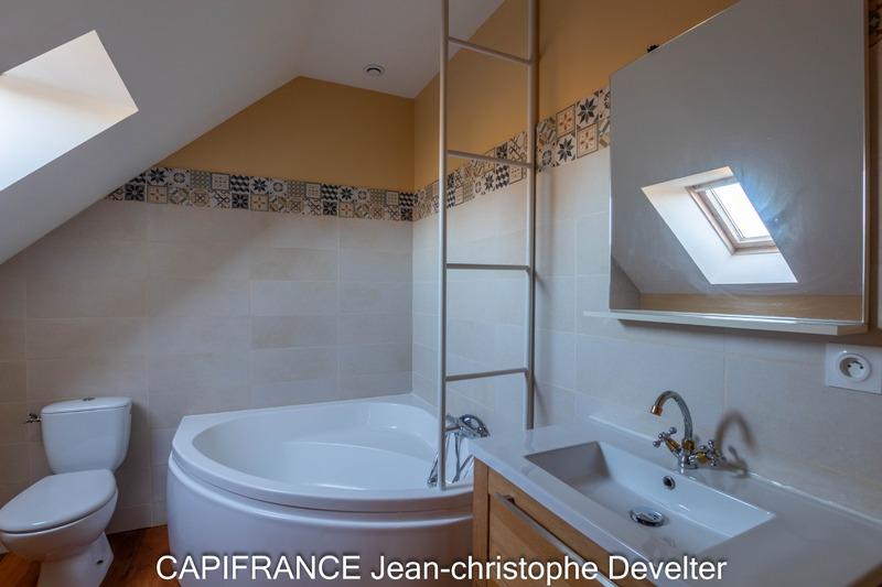 Maison en pierre - 135 m² - 6 pièces