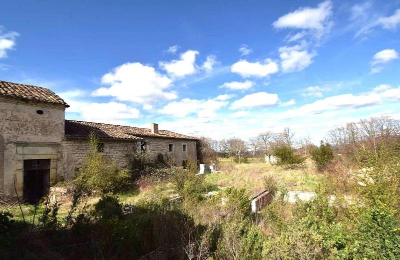 Corps de ferme - 224 m² - 4 pièces