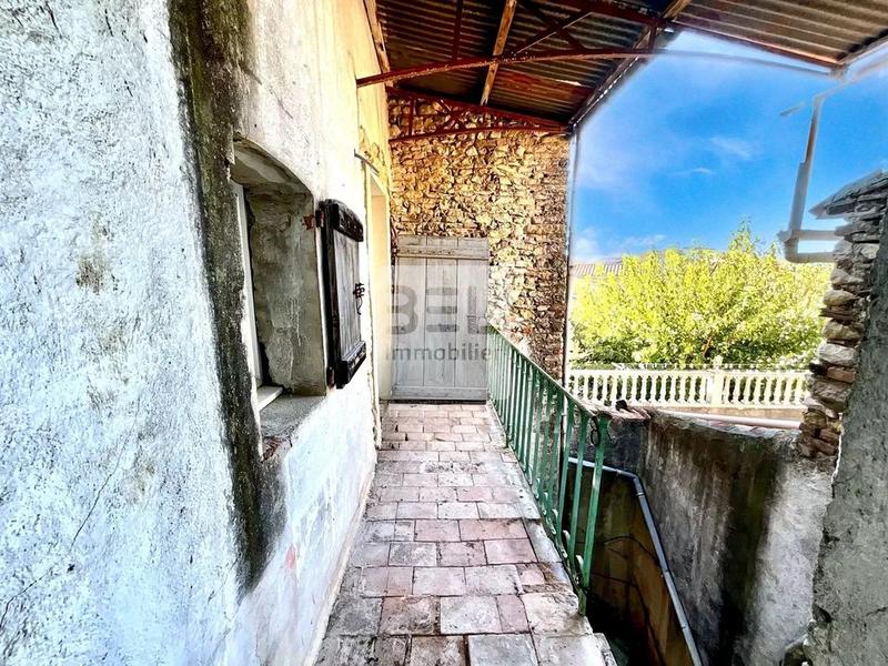 Maison de village - 80 m² - 4 pièces