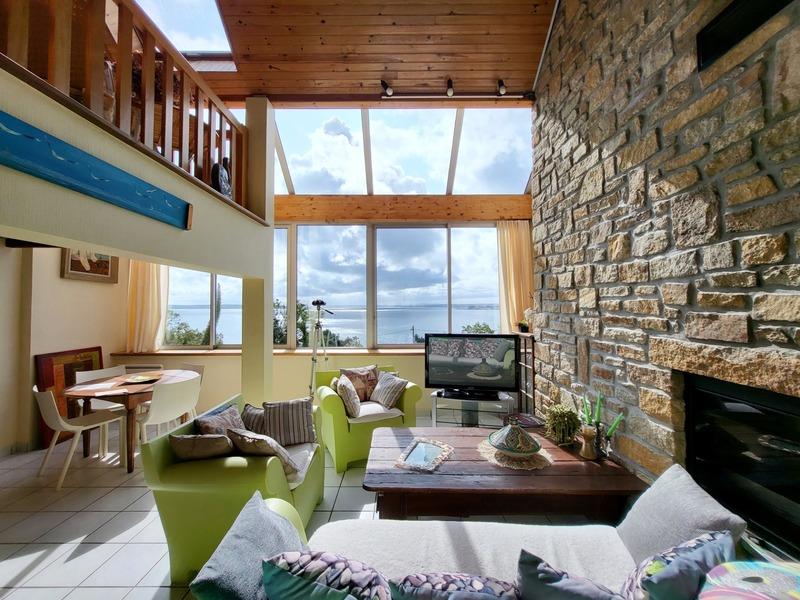 Maison - 131 m² - 8 pièces