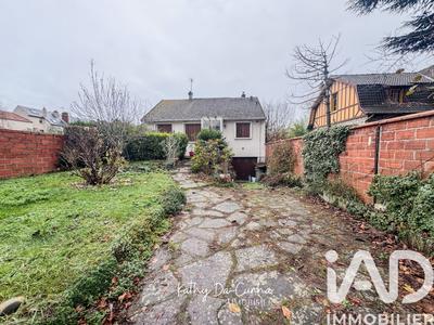 Maison - 103 m² - 5 pièces